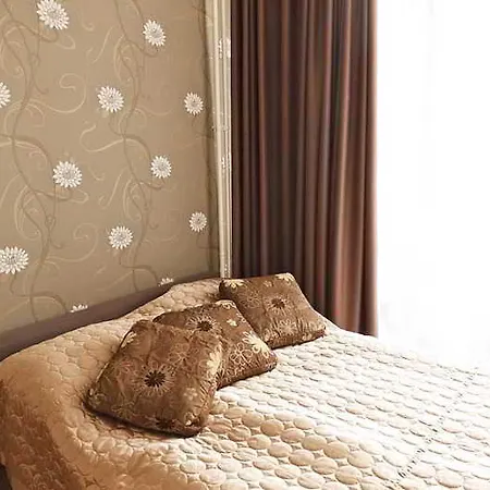 3 Bedroom Square * 贝尔格莱德