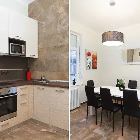 公寓 3 Bedroom Square *
