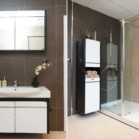 3 Bedroom Square